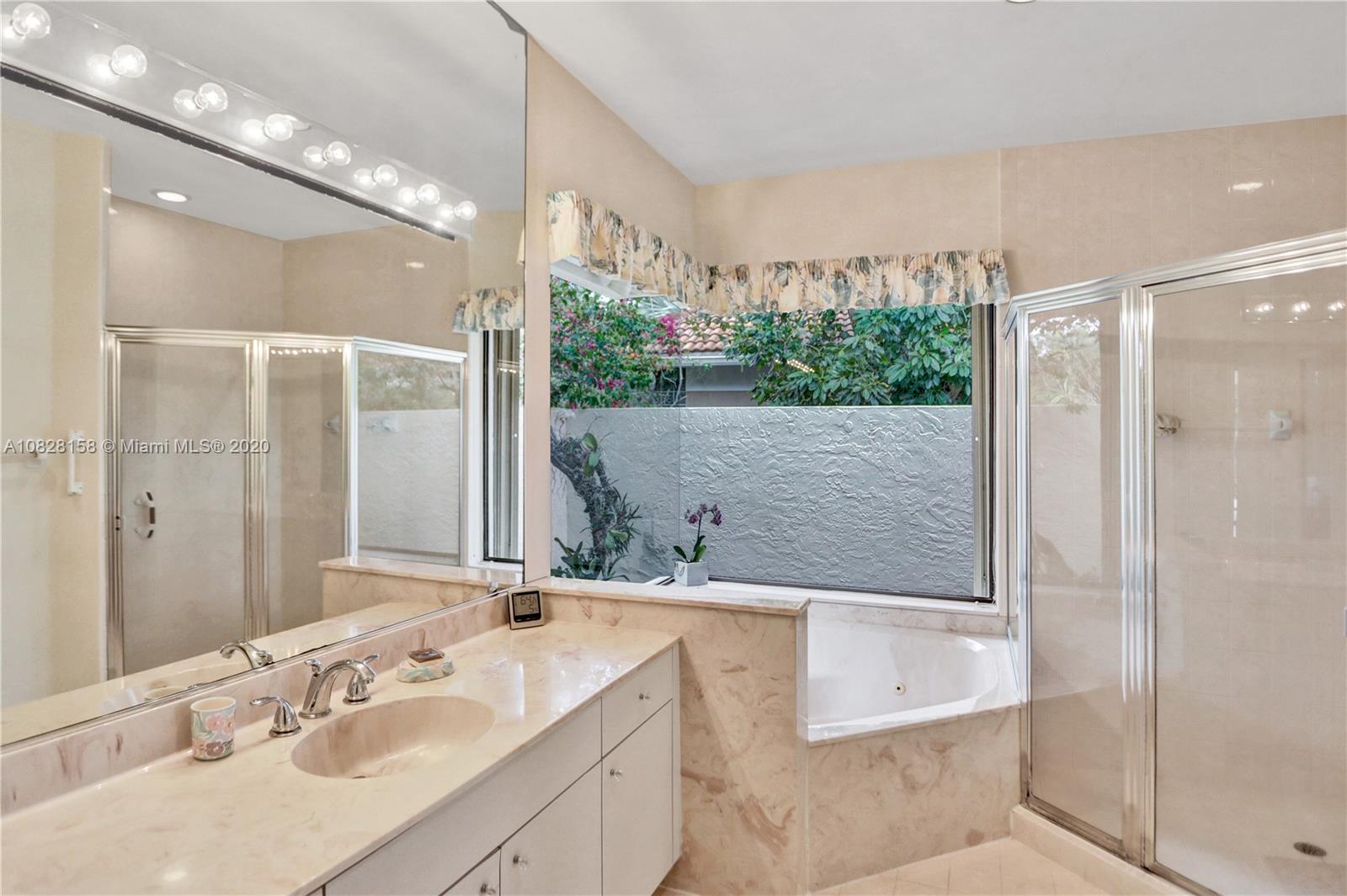 390 Alexandra Circle Weston, FL 33326 - Photo 16 of 71