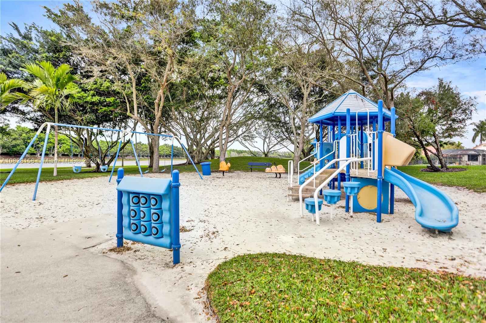 390 Alexandra Circle Weston, FL 33326 - Photo 63 of 71