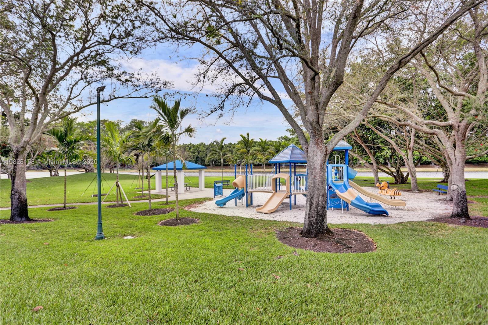 390 Alexandra Circle Weston, FL 33326 - Photo 64 of 71