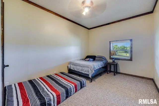 $1,475,000 | 1501 Duncan Road, Stonefort, IL 62987