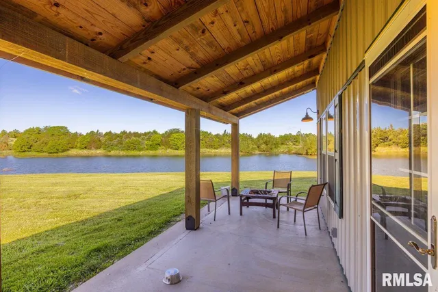 $1,475,000 | 1501 Duncan Road, Stonefort, IL 62987