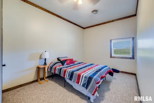 $1,475,000 | 1501 Duncan Road, Stonefort, IL 62987