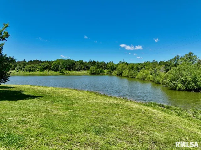 $1,475,000 | 1501 Duncan Road, Stonefort, IL 62987