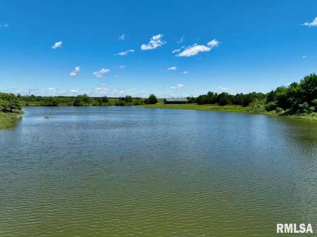 $1,475,000 | 1501 Duncan Road, Stonefort, IL 62987