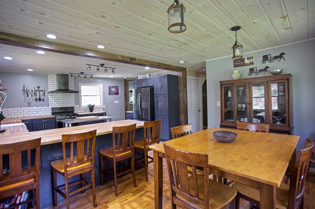 133 Roscoe Road Elizabethtown, NY 12932 - Photo 7 of 17 Gallery Image 7
