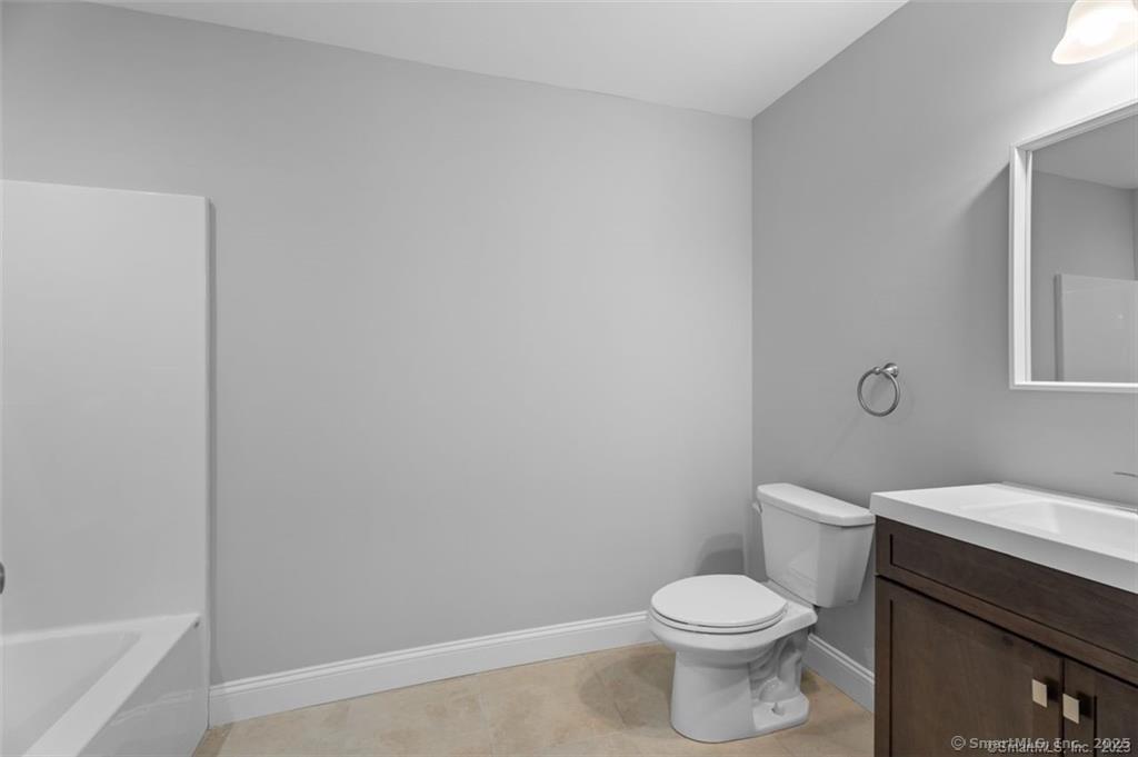 232 Columbus Avenue, Unit 8 New Haven, CT 06519 - Photo 9 of 14