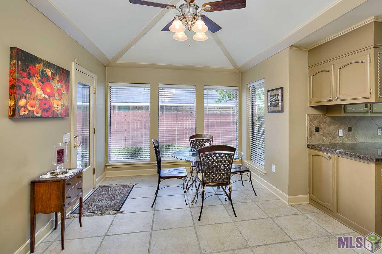 12345 Cardeza Avenue Baton Rouge, LA 70816 - Photo 8 of 20 Kitchen Nook!
