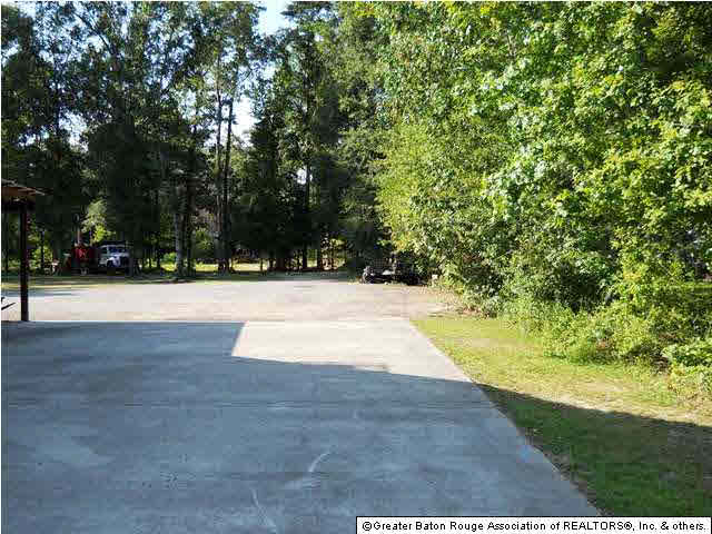 12799 Hammack Road Denham Springs, LA 70726 - Photo 14 of 27 Gallery Image 14