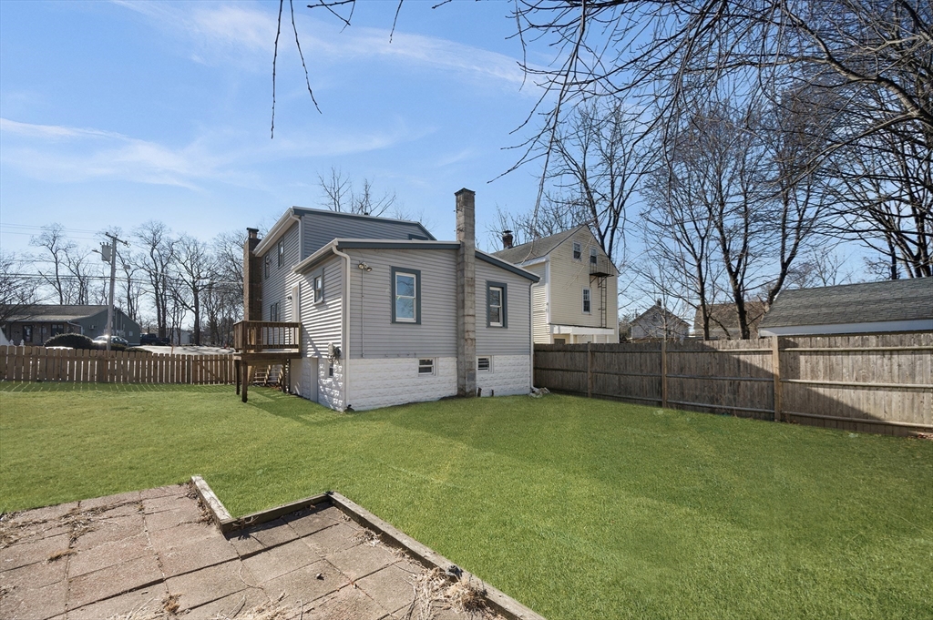 76 Main Street Blackstone, MA 01504 - Photo 3 of 15