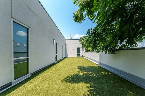 $2,100 | 900 Bartholomew Street, Unit 319, New Orleans, LA 70117