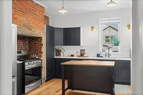 $385,000 | 1723 Locust Street, Pittsburgh, PA 15219