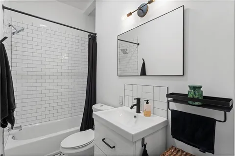 $385,000 | 1723 Locust Street, Pittsburgh, PA 15219