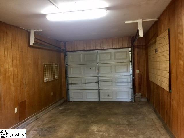 104 State Rd S-42-9793 Greer, SC 29651 - Photo 12 of 19 Gallery Image 12