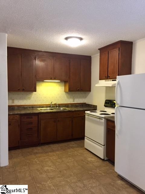 104 State Rd S-42-9793 Greer, SC 29651 - Photo 14 of 19 Gallery Image 14
