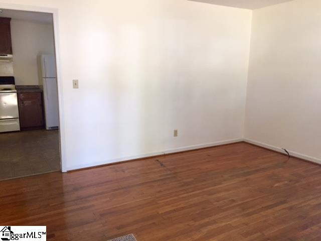 104 State Rd S-42-9793 Greer, SC 29651 - Photo 3 of 19 Gallery Image 3