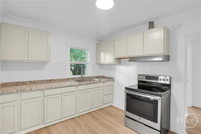 $250,000 | 2024 East 51st Street, Savannah, GA 31404