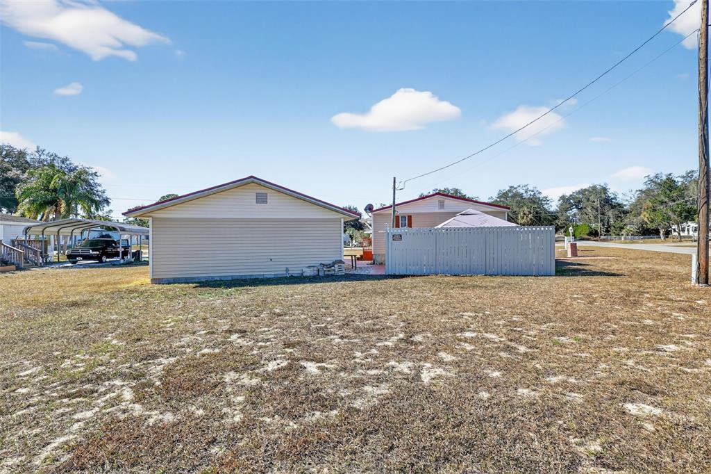 16571 Southeast 102nd Ct Road Summerfield, FL 34491 - Photo 8 of 25