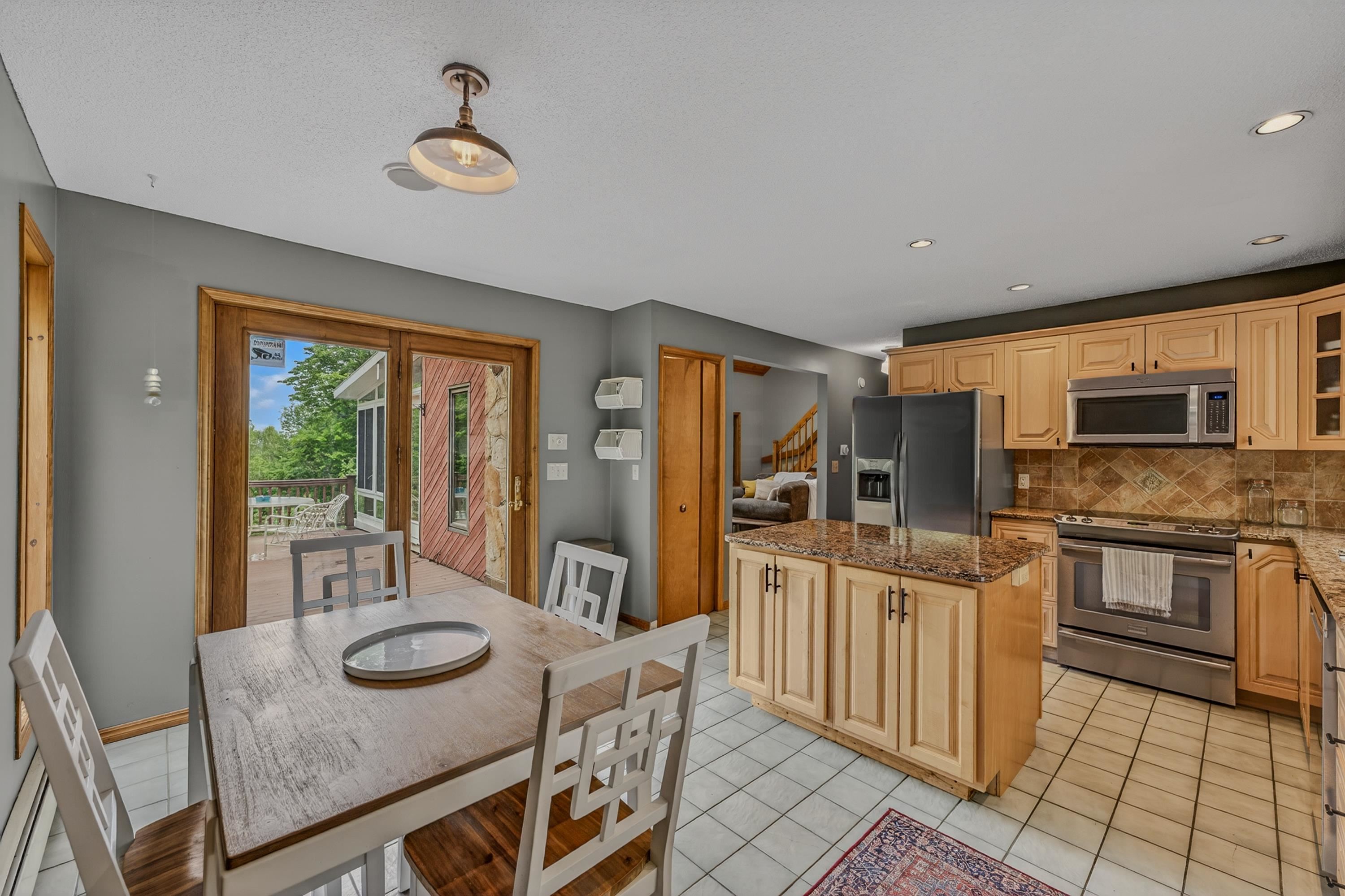 55 Sunset Paradise Road Jefferson, NH 03583 - Photo 5 of 56