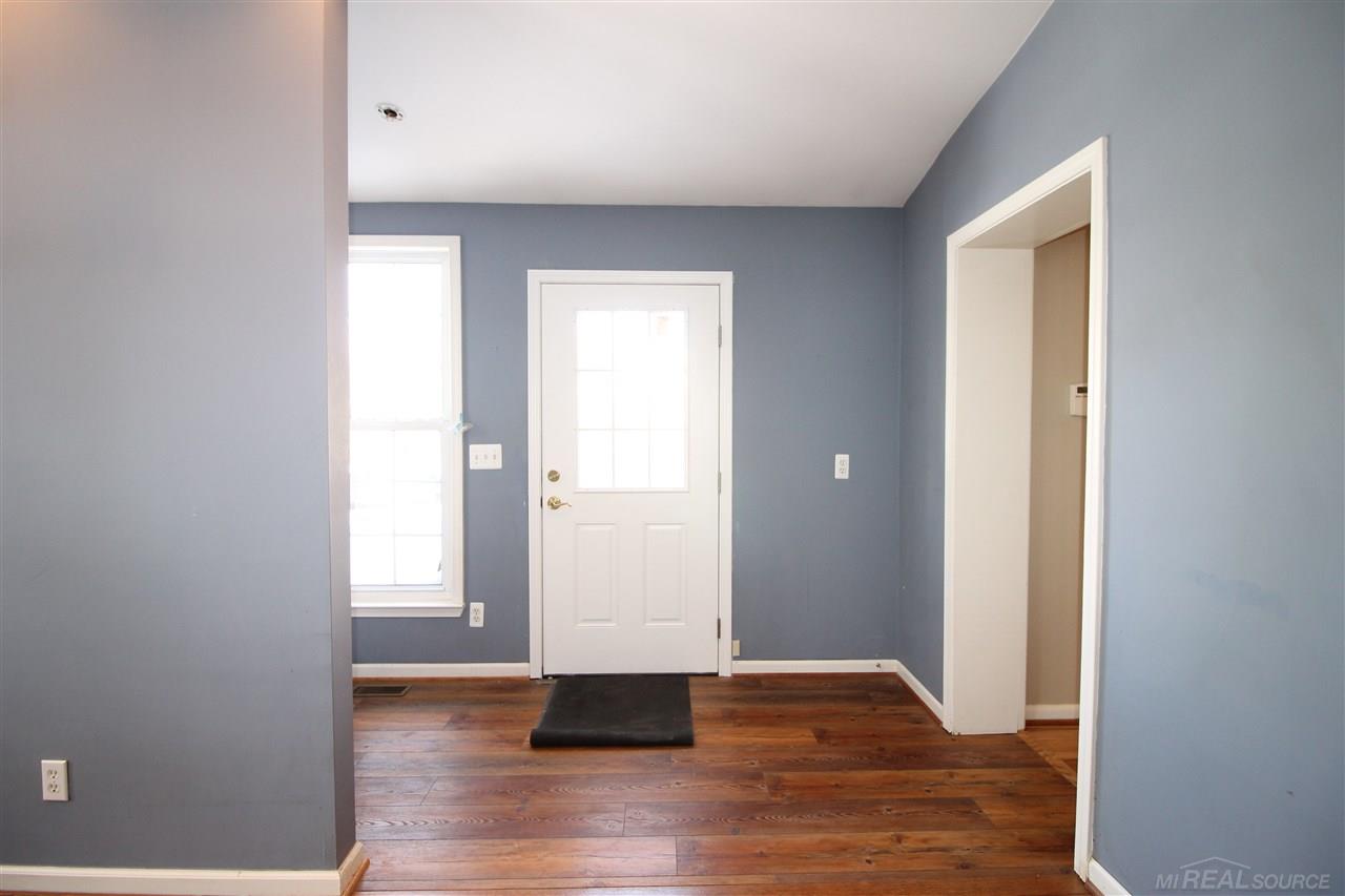 1173 Whittier Road Grosse Pointe, MI 48230 - Photo 34 of 83 50035395-33.JPG