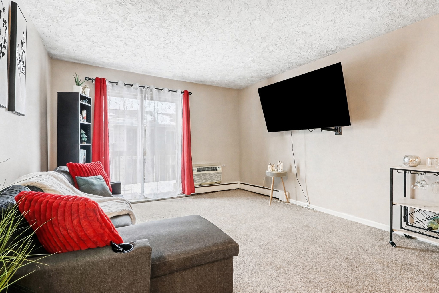 2600 Light Road, Unit 207 Oswego, IL 60543 - Photo 3 of 10