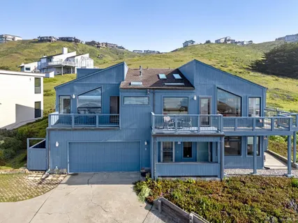 $1,975,000 | 32 Kailua Way, Dillon Beach, CA 94929