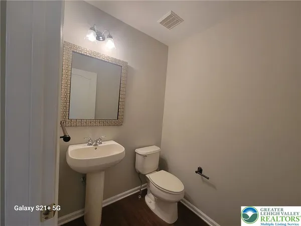 $2,600 | 4176 Bunker Hill Drive South, Coopersburg, PA 18036