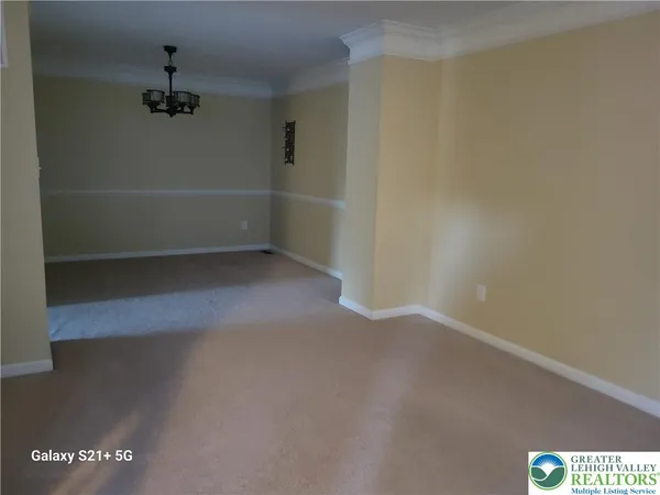 $2,600 | 4176 Bunker Hill Drive South, Coopersburg, PA 18036