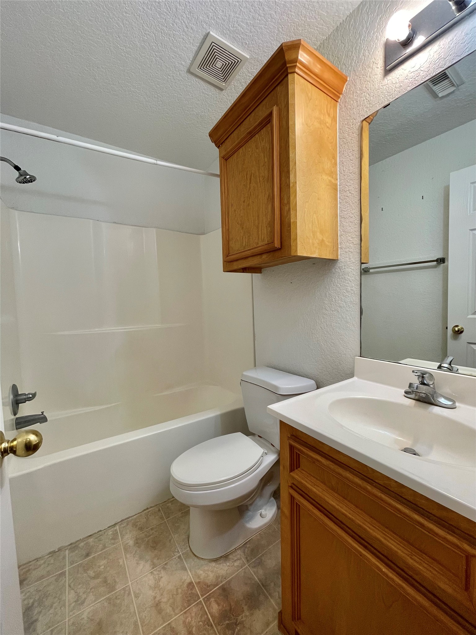 704 Manor Drive Angleton, TX 77515 - Photo 18 of 26