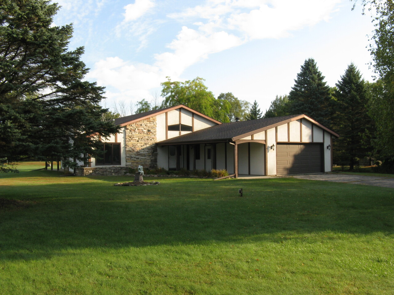 6626 Silver Shores Road Cedar Grove, WI 53013 - Photo 1 of 1 Front