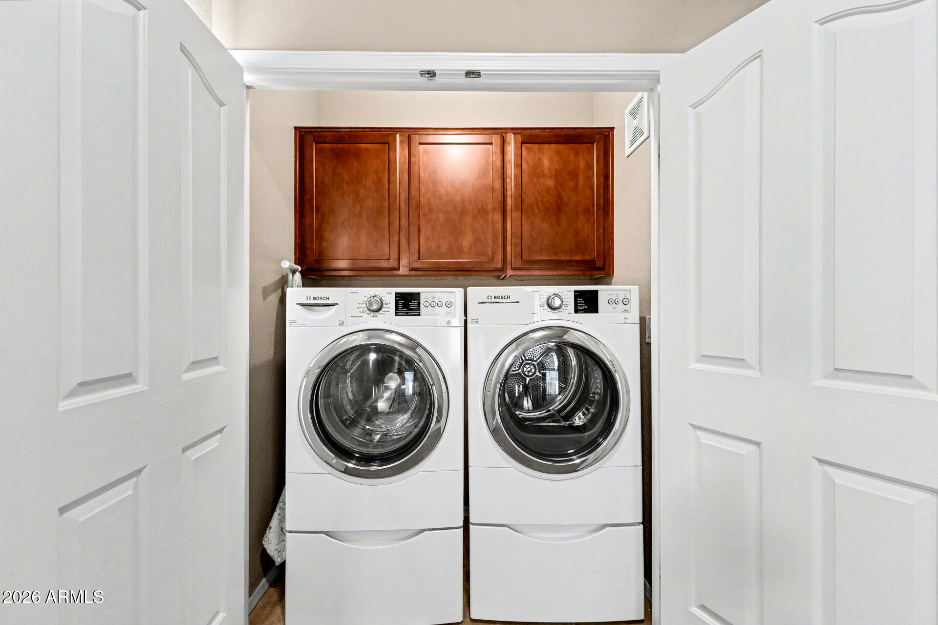 2150 West Alameda Road, Unit 1286 Phoenix, AZ 85085 - Photo 23 of 41 Upstairs Laundry