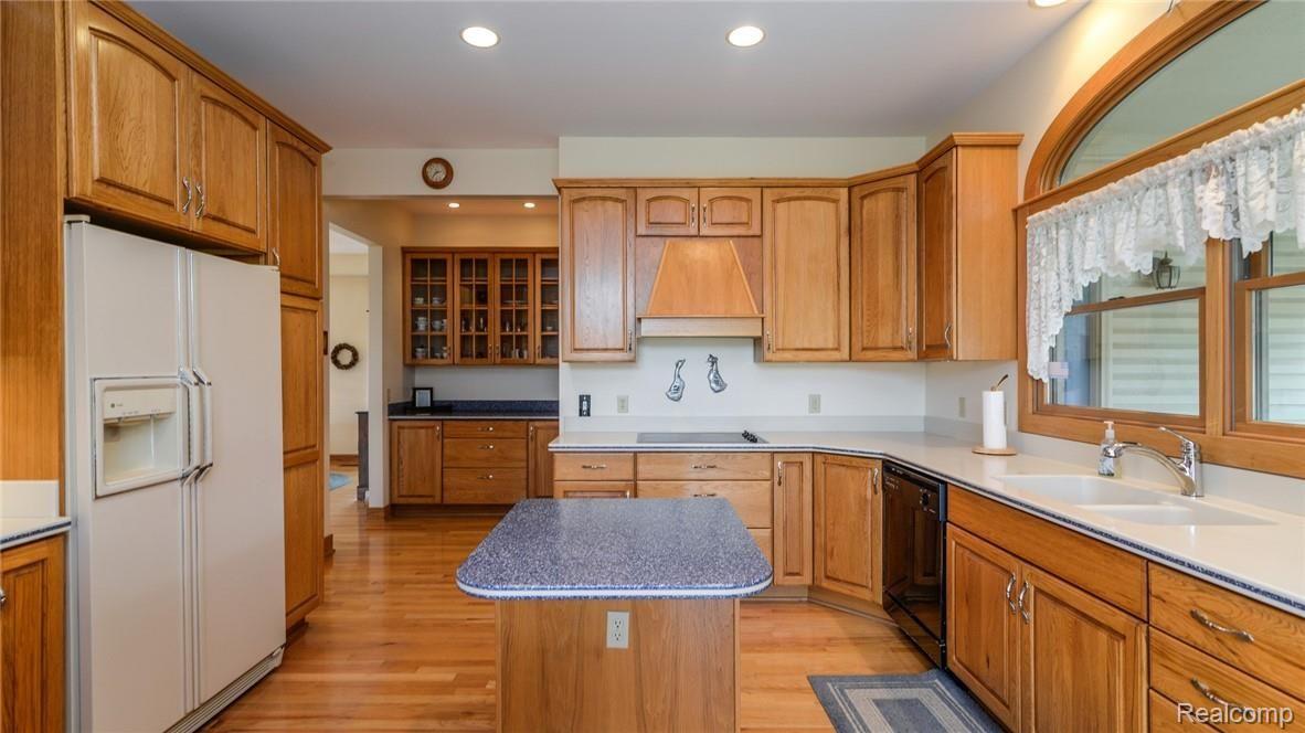 8702 Gross Road Dexter, MI 48130 - Photo 26 of 72 025_14.jpg