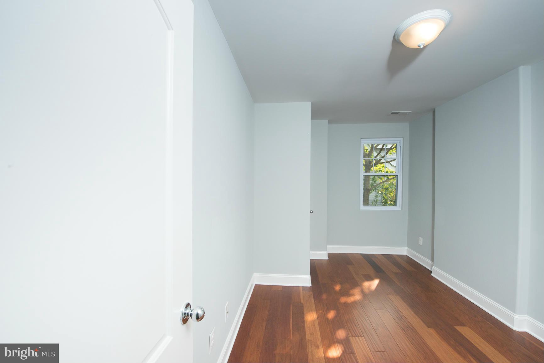 707 Hollen Road Baltimore, MD 21212 - Photo 15 of 30 Bedroom 3