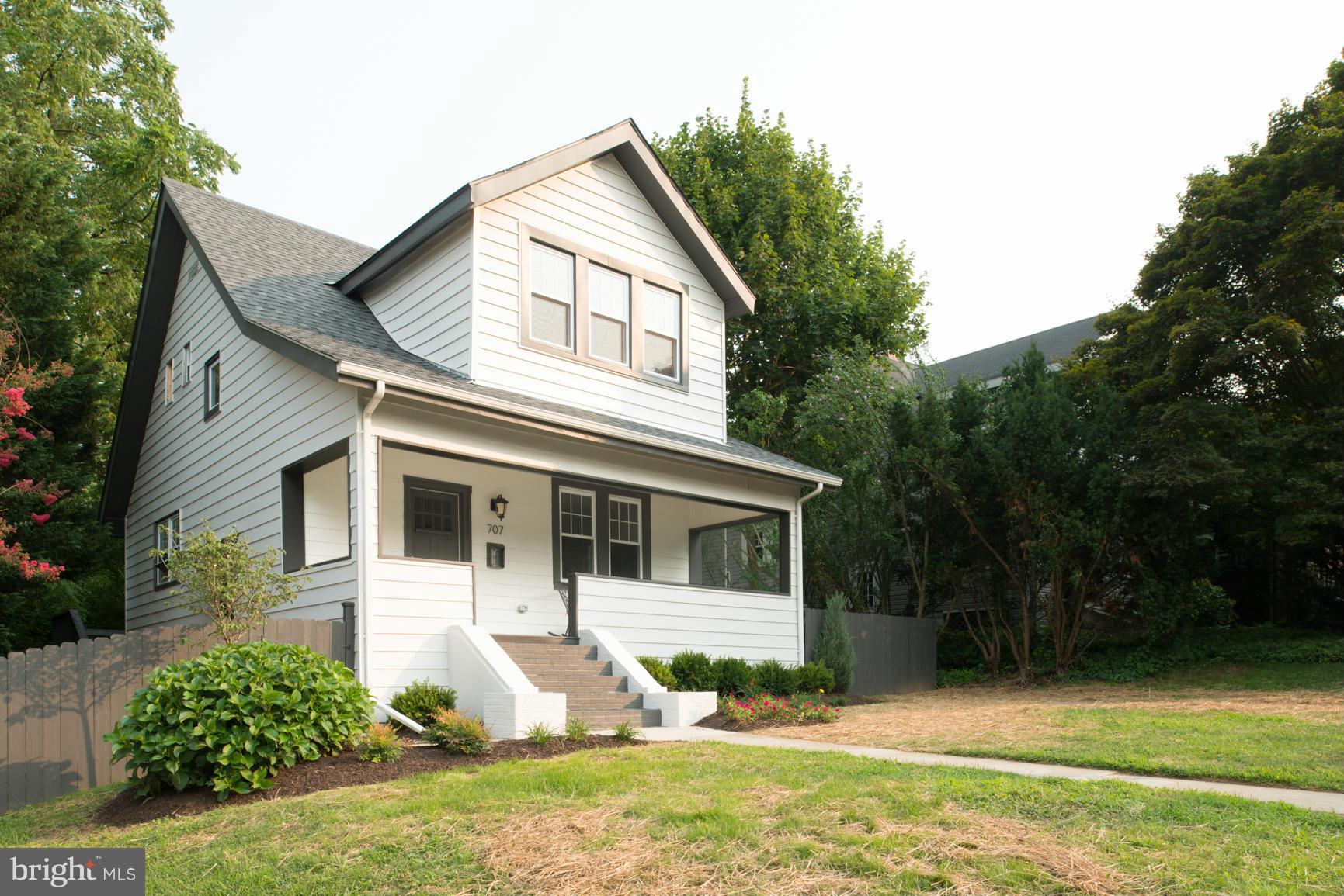 707 Hollen Road Baltimore, MD 21212 - Photo 19 of 30 Professional Landscaping! Off-Street Parking!