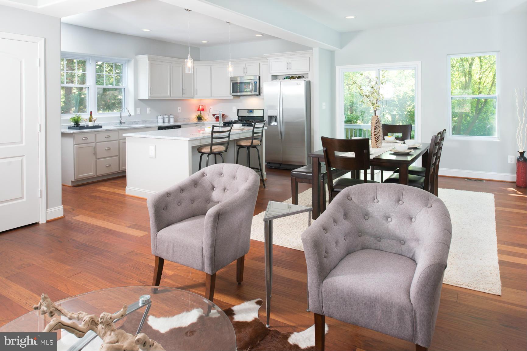 707 Hollen Road Baltimore, MD 21212 - Photo 2 of 30 Bright Beautiful Open Home!