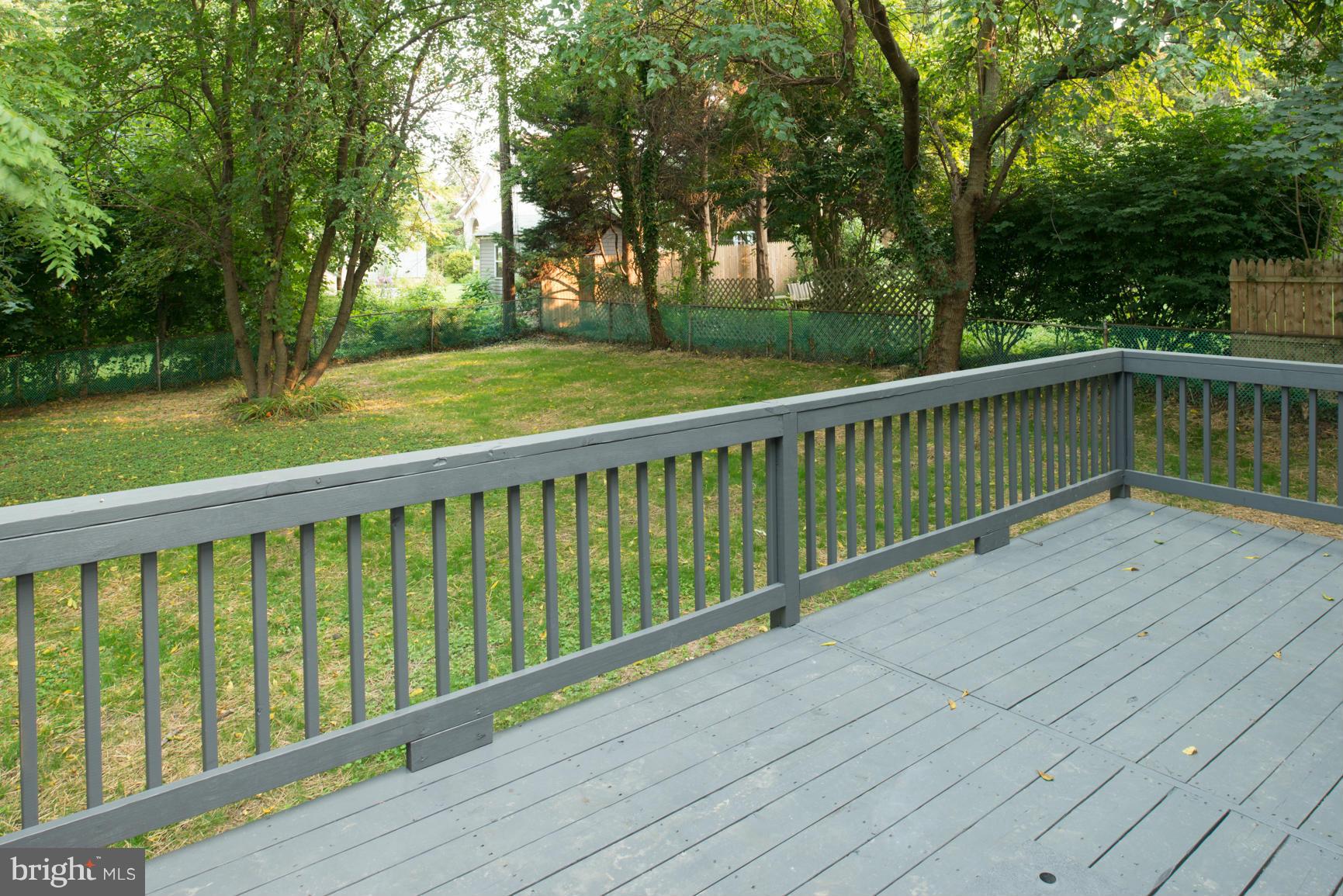 707 Hollen Road Baltimore, MD 21212 - Photo 21 of 30 Rear Deck Great for Entertaining!