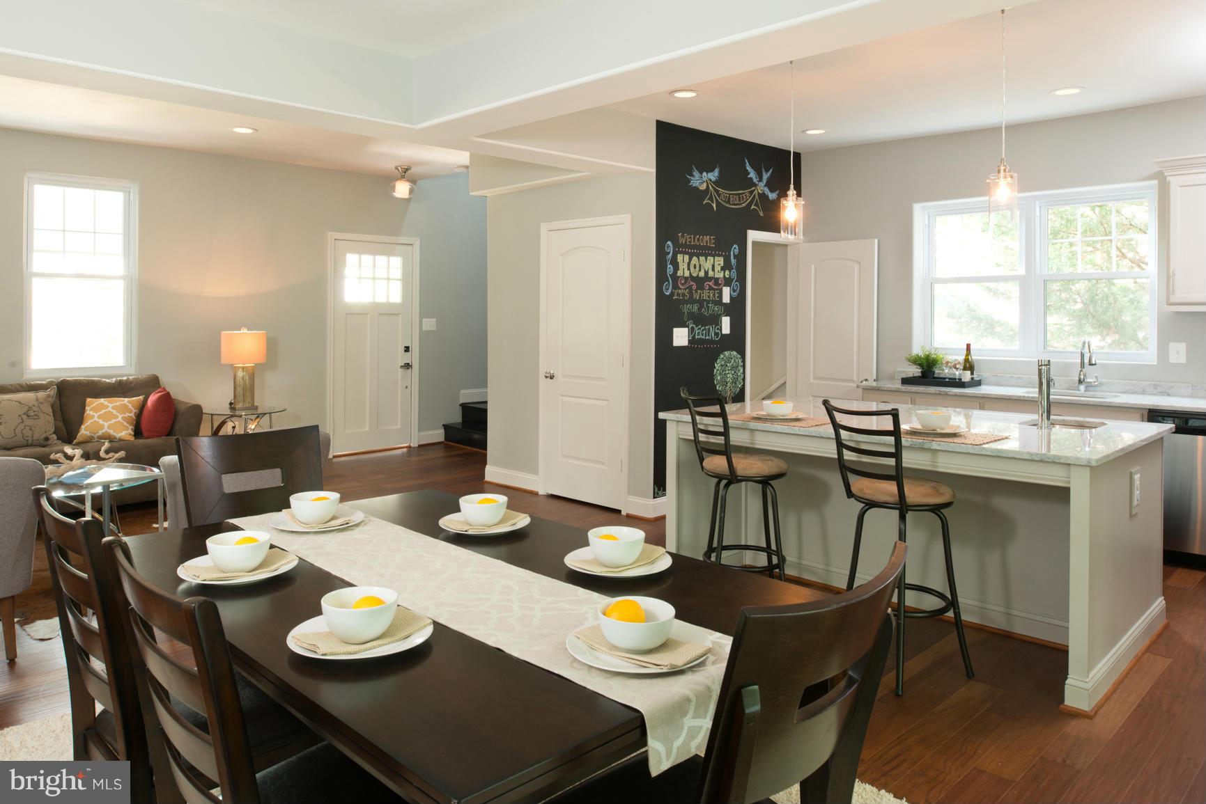 707 Hollen Road Baltimore, MD 21212 - Photo 5 of 30 Gorgeous Eating Area! Breakfast Bar!