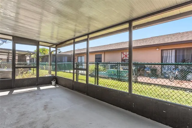 a view of livingroom with an empty space
