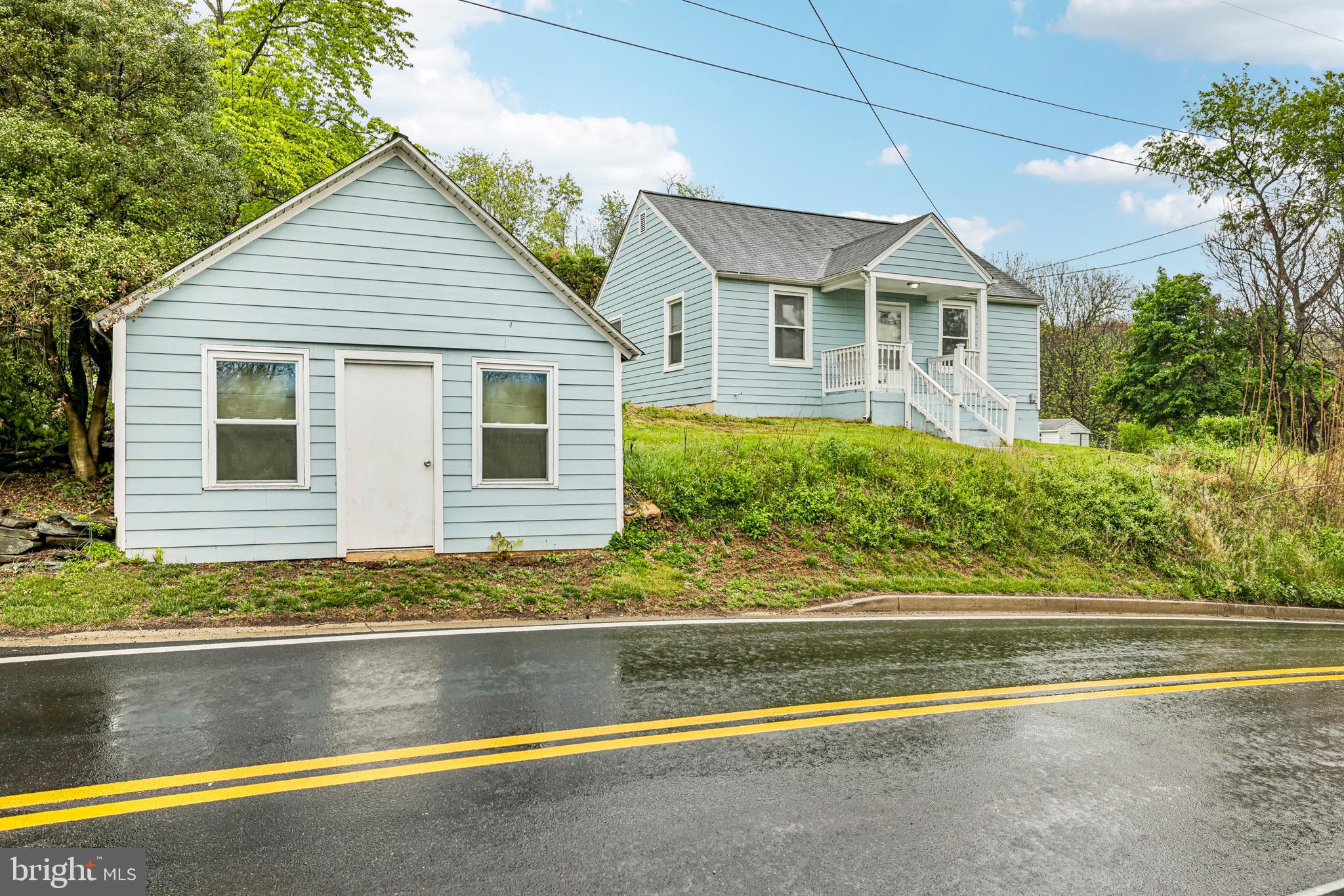 25828 Old Hundred Road!