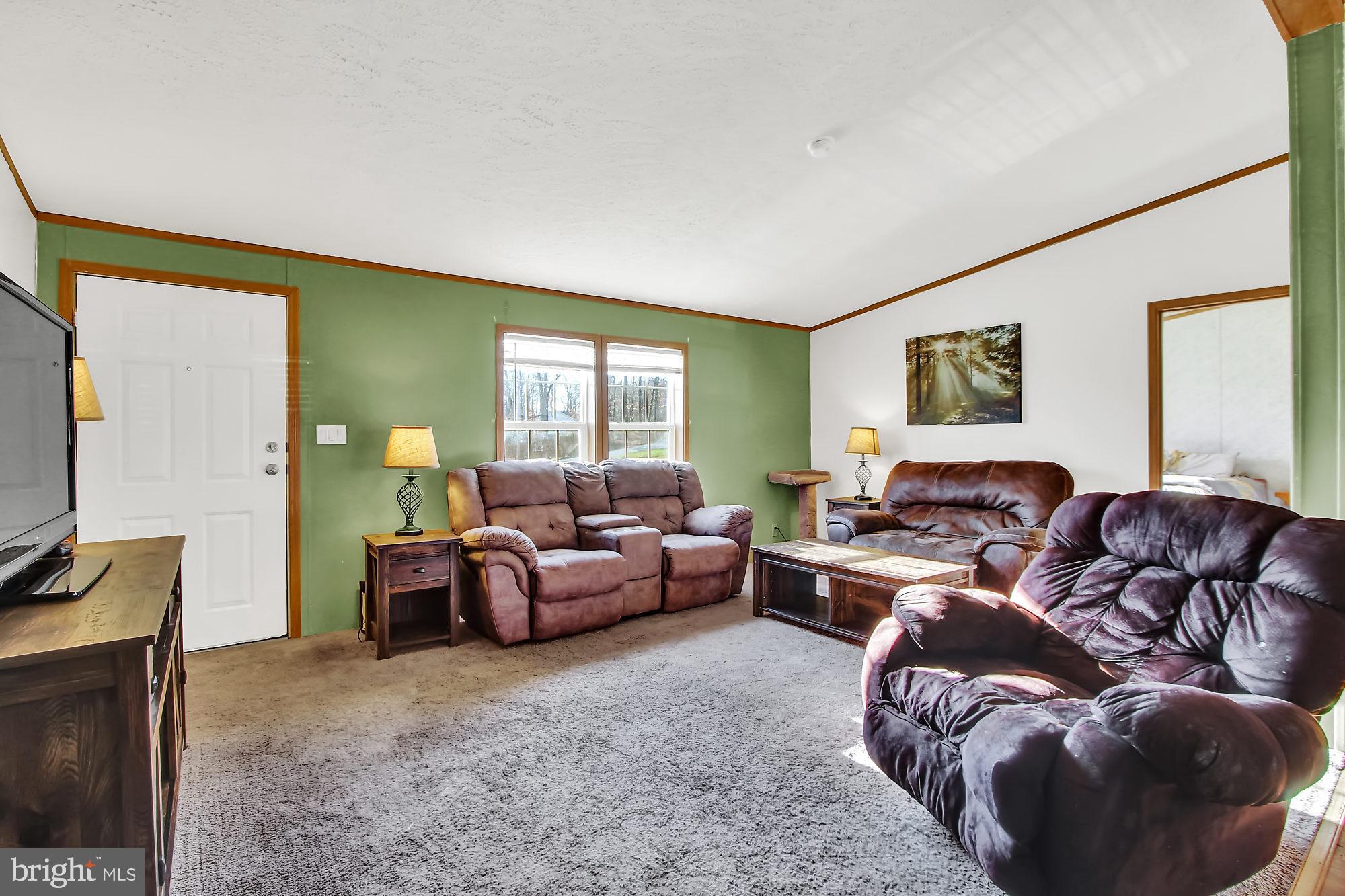 164 Leedy Road Spring Grove, PA 17362 - Photo 2 of 28