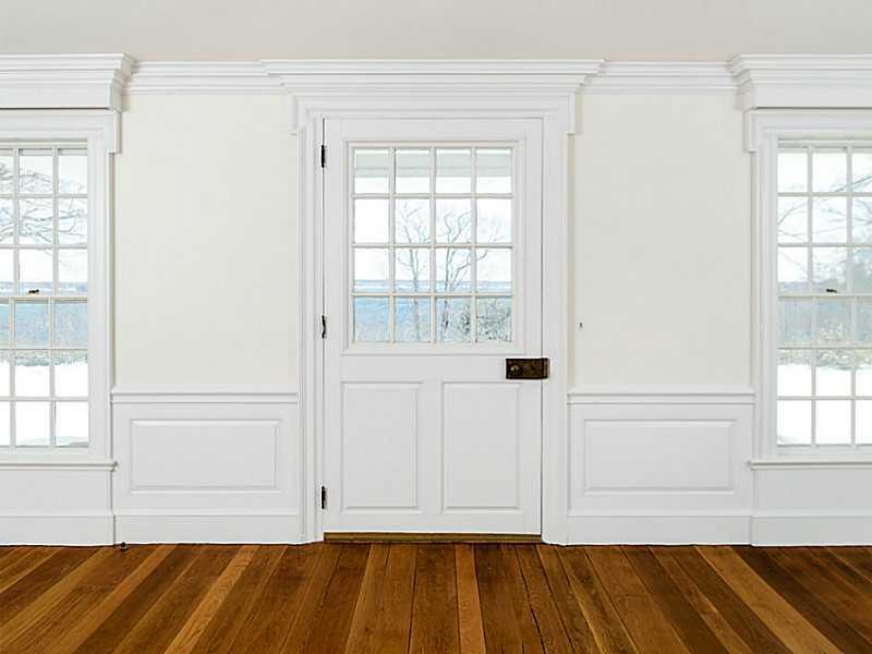 179 Foreside Road Cumberland Foreside, ME 04110 - Photo 15 of 34 Hallway. Hall leads to outdoor...