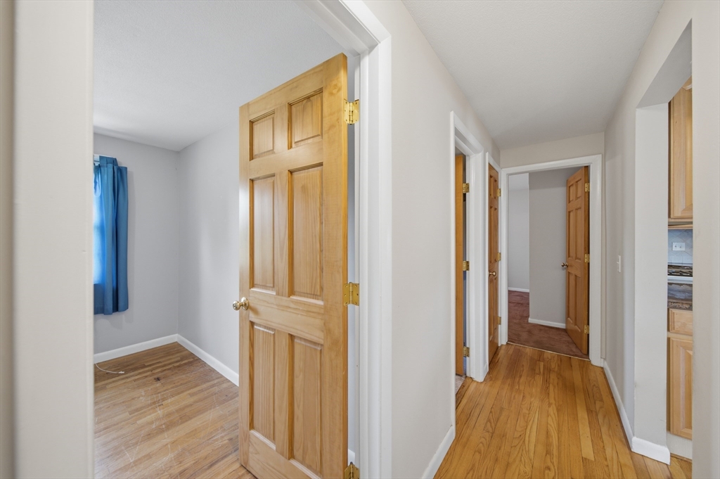 159 Mountainview Road East Longmeadow, MA 01028 - Photo 19 of 37