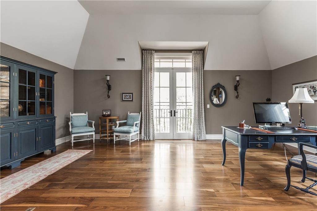 8257 Clearwater Pointe Indianapolis, IN 46240 - Photo 25 of 48