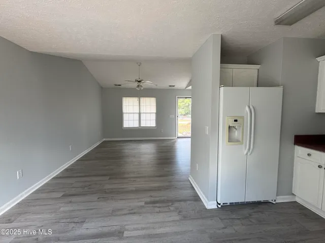 $1,995 | 117 Northwest 10th Street, Oak Island, NC 28465