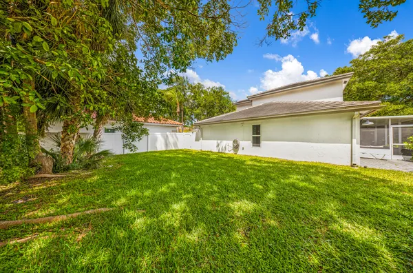 $890,000 | 3630 Dunes Vista Drive, Pompano Beach, FL 33069