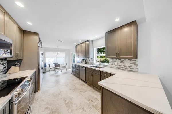 $890,000 | 3630 Dunes Vista Drive, Pompano Beach, FL 33069