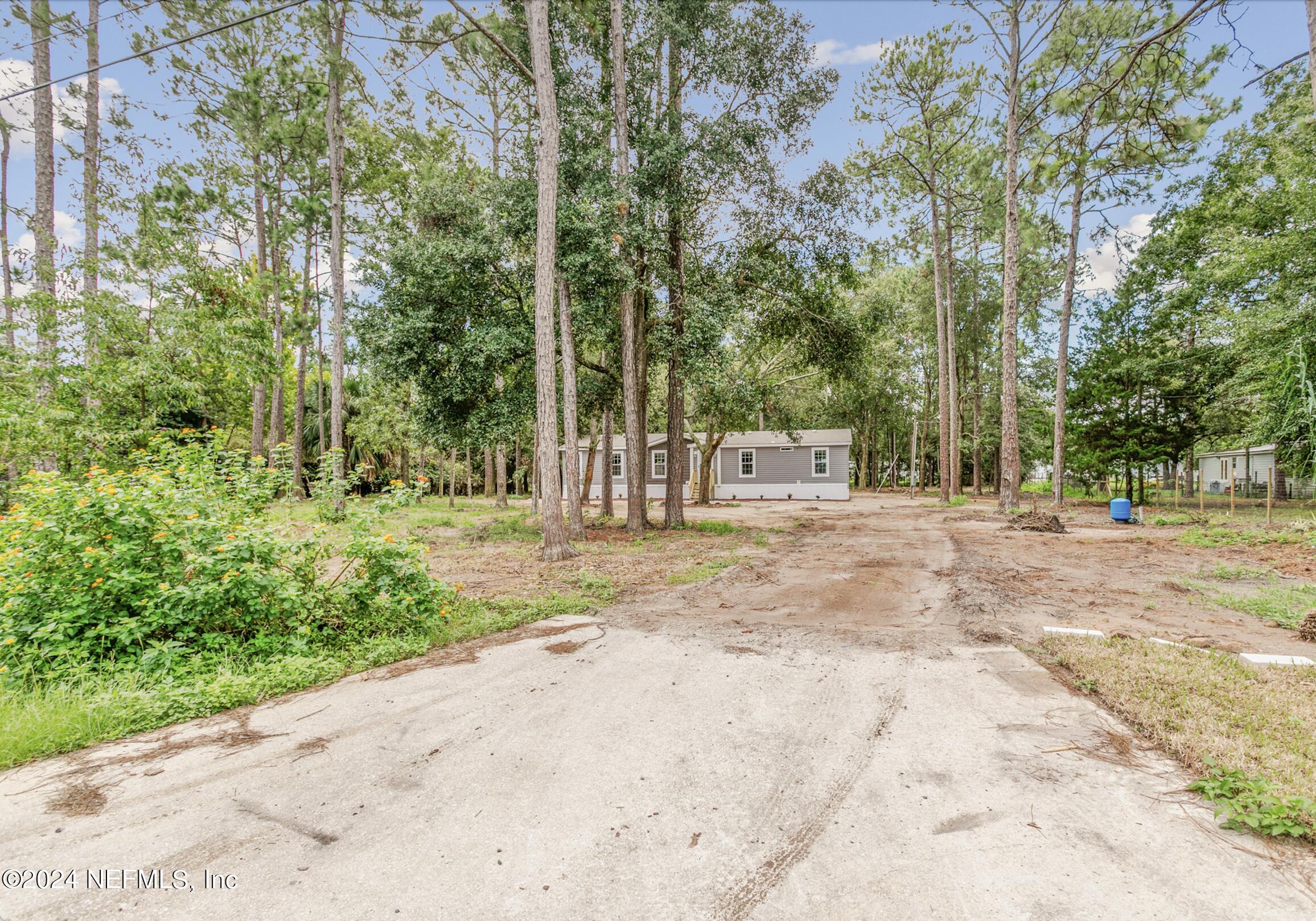 85491 Lil William Road Fernandina Beach, FL 32034 - Photo 21 of 21 LIL WILLIAM DRIVEWAY