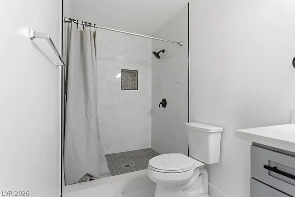 $1,250 | 5121 South Lindell Road, Unit 206, Las Vegas, NV 89118