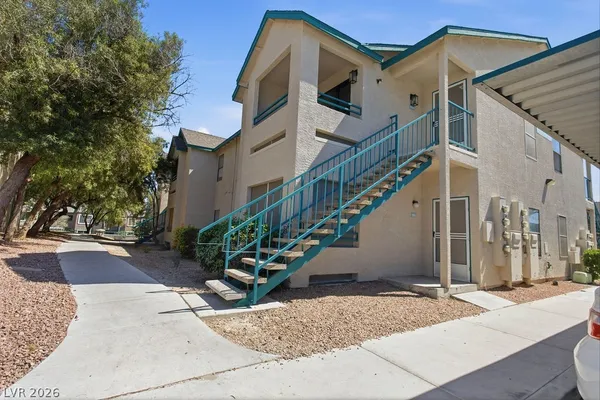 $1,250 | 5121 South Lindell Road, Unit 206, Las Vegas, NV 89118