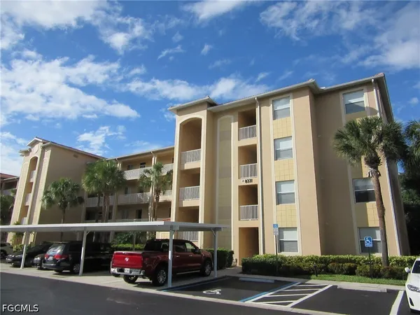 $1,900 | 8331 Whiskey Preserve Circle, Unit 429, Fort Myers, FL 33919