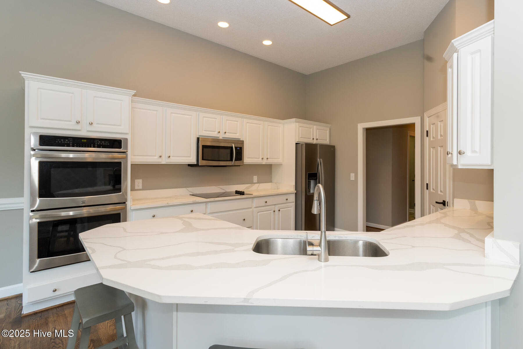 24 McNish Road Southern Pines, NC 28387 - Photo 12 of 41 kitchen3 (2)